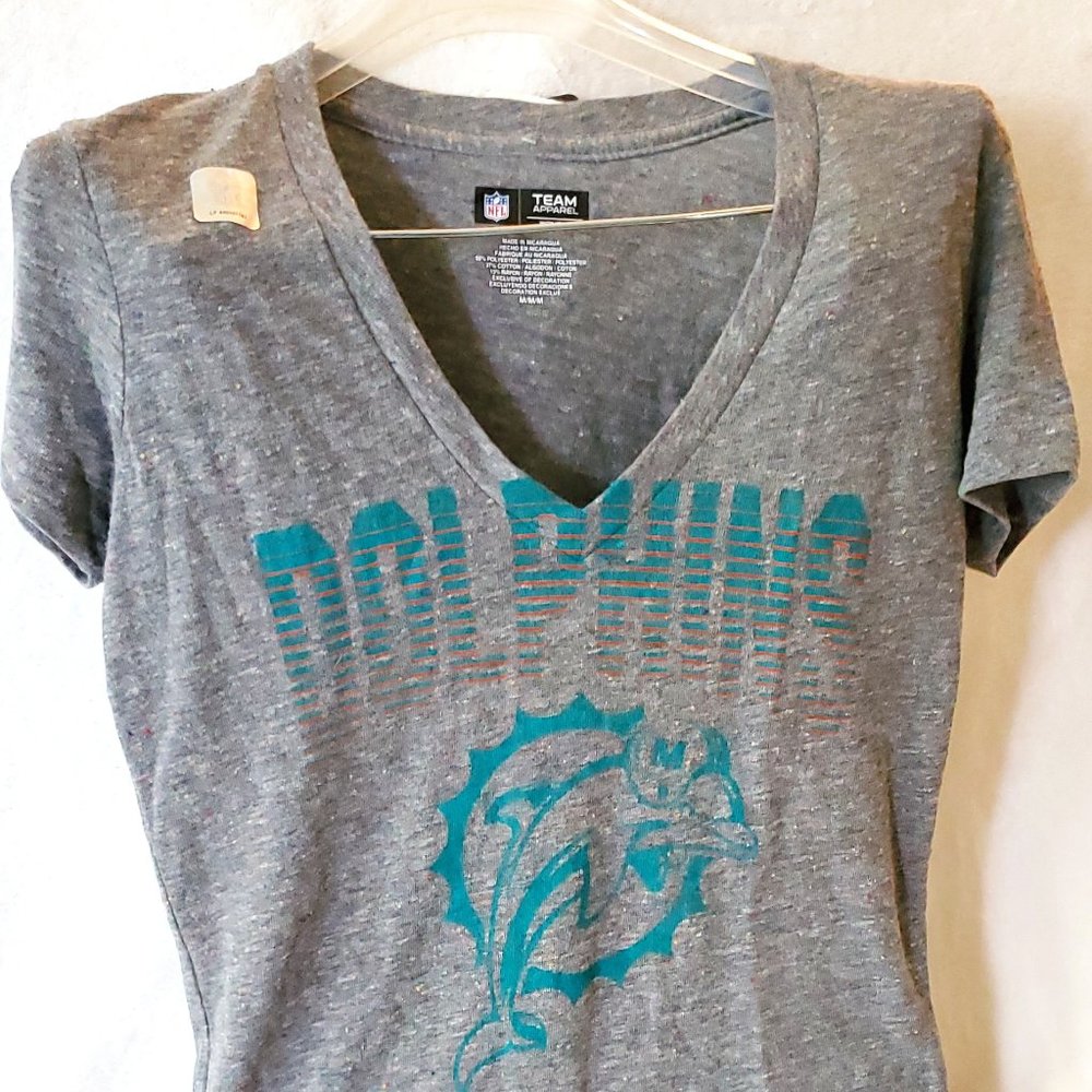 NFL Team Apparel Miami Dolphins T-shirt Size M